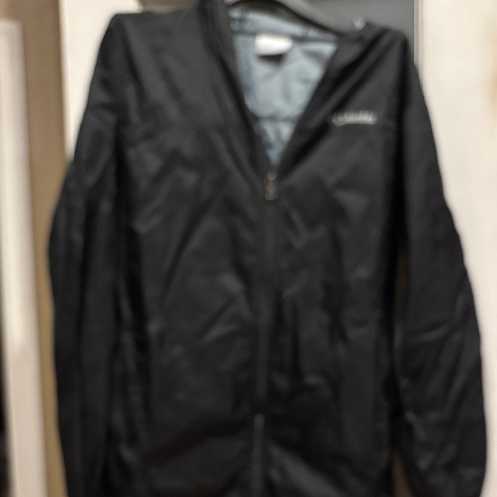 Columbia Men's Black Windbreaker Jacket